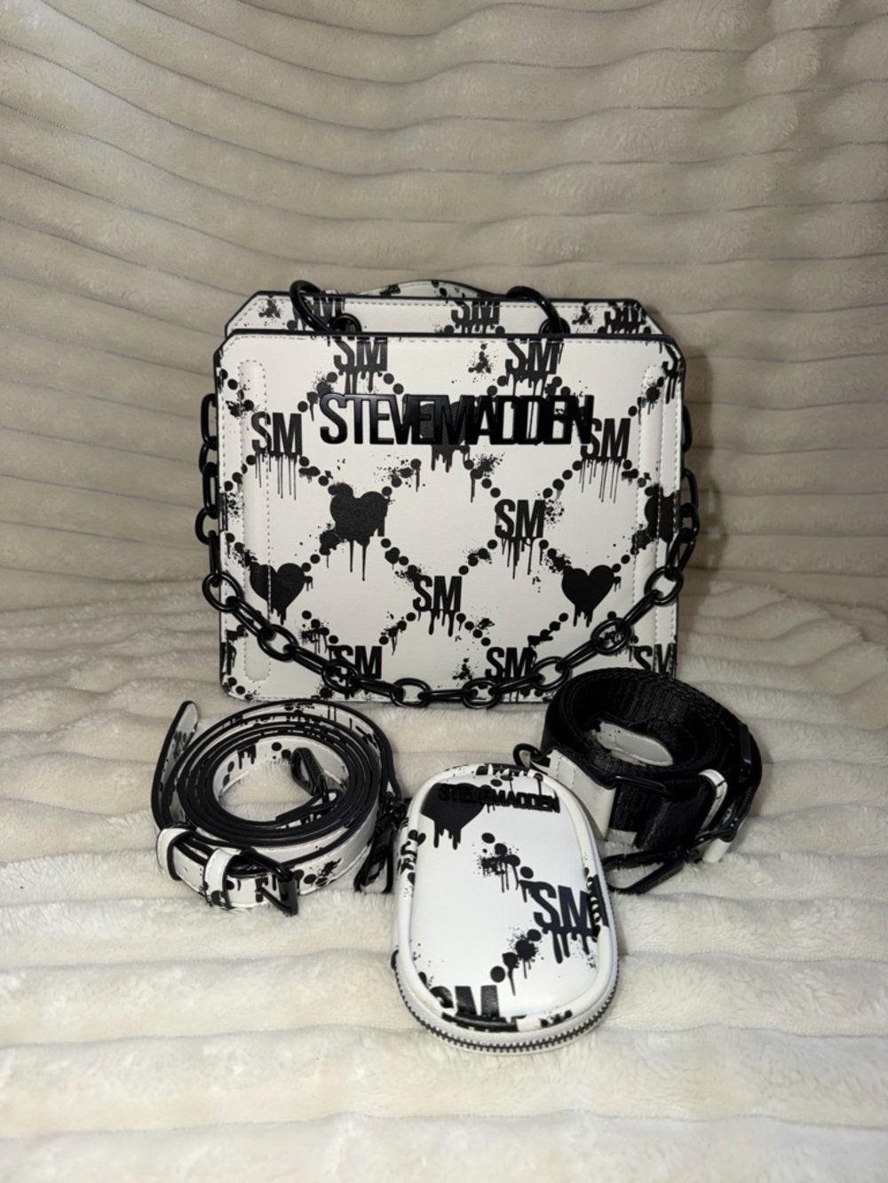 Steve Madden Black & White Logo Graphic Crossbody Set